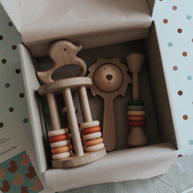 Подарунковий набір на виписку середній / З Левеням